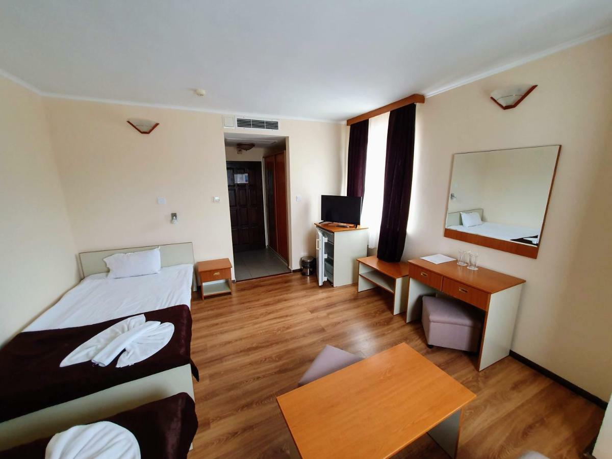 Hotel Sigma Kiten  Luaran gambar